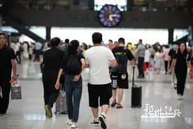 今日主打：情侣出行乘车指南→图片
