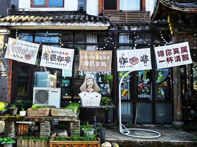 向云端，17分钟，这条云端索道全攻略来啦！