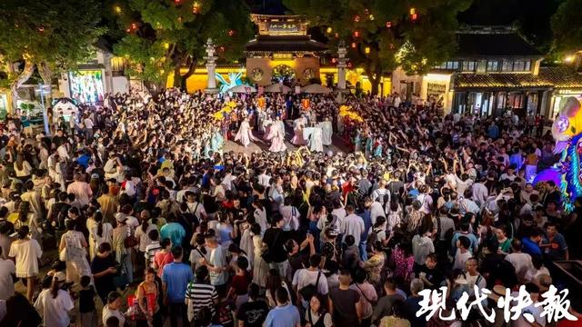 越“夜”越精彩！无锡双节夜经济点亮消费新活力