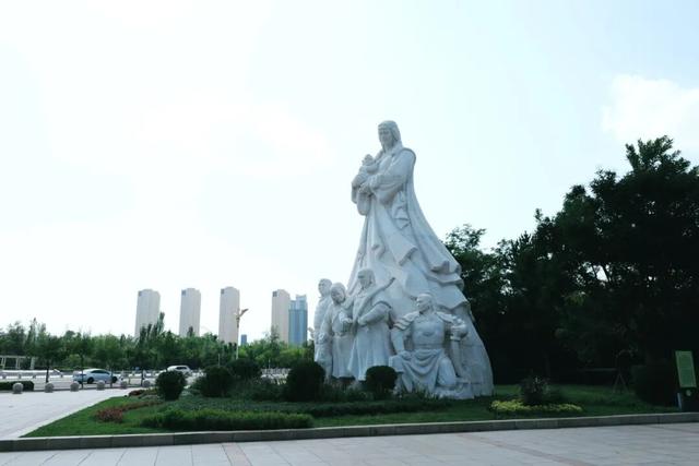 本地人的私藏宝藏！想要体验这座城市元气满满的烟火气，这个中秋国庆这样玩…