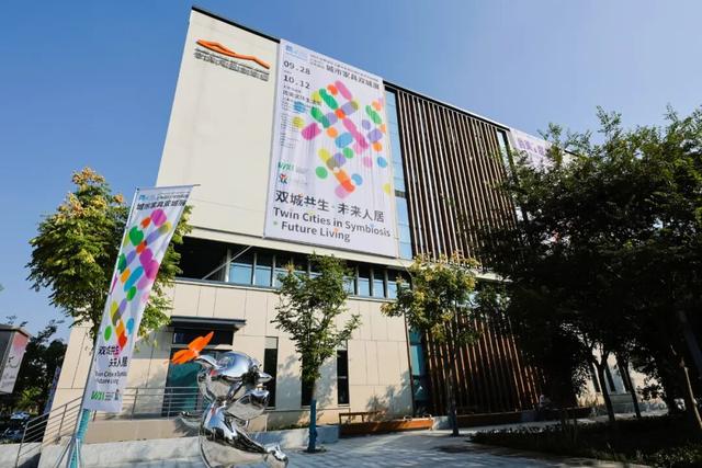 码住！朋友圈的国庆“九宫格”，就这么拍！