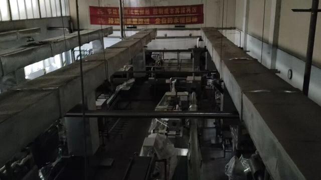 宗馥莉推出“娃小宗”后，叔叔宗泽后推出“娃小智”：我们要和宗馥莉一起竞争市场，哇哈哈一线员工称工厂暂无变化