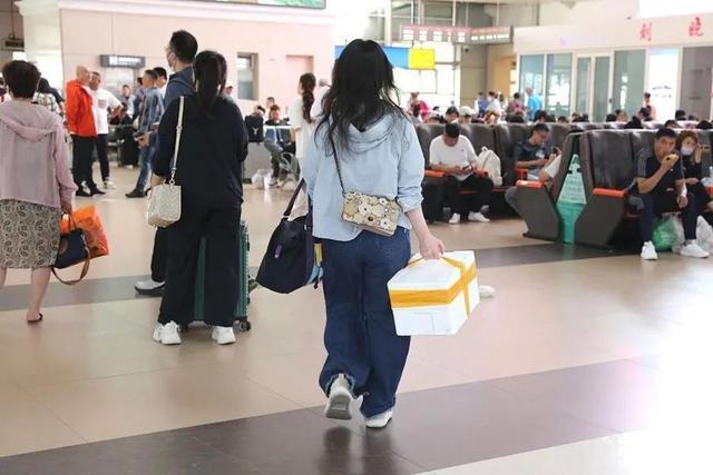 坐火车赶海能带多少行李？一份攻略给你安排明白