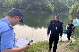 东阳江镇综合行政执法队开展水事联合执法图片