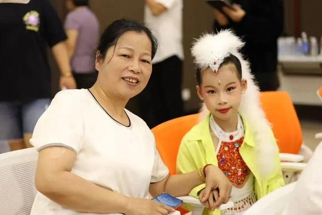 挖到宝了！带娃新去处 —— 党群服务中心里的 “宝藏打卡点”，娃能玩到嗨