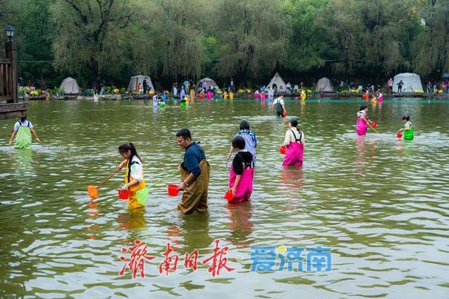 一年四季 泉在济南 | 国庆秋游新“趣”处，在九如山，把秋天“带”回家