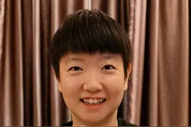 孙颖莎庆祝自己进入国家队十周年：十年荣耀路，未来更璀璨图片