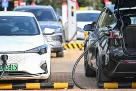 已申请汽车报废更新补贴的消费者能否享受新政策？商务部回应图片