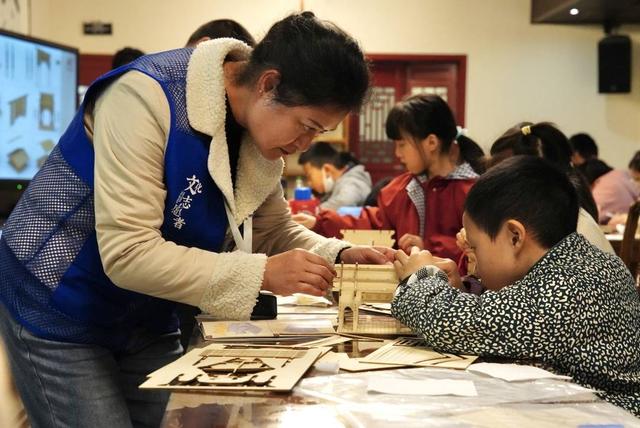 四川首个秋假来袭 成都“文博游”持续升温