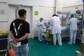 幼儿误服蚊香液中毒频发，目前尚无特效解毒药图片