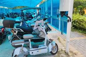 北京这个社区更新电梯阻车器、充电车棚！遏制电动自行车上楼图片