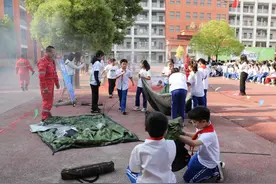邓州市举行5.12全国减灾防灾校园公益活动图片