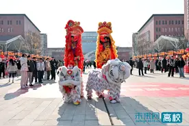 成都体育学院举办学生颁奖典礼暨2025年新年晚会图片