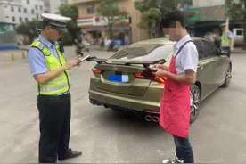 非法改装小车“炸街”扰民，罚！图片
