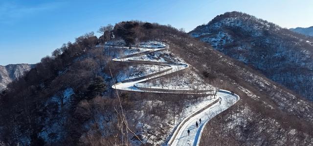 西山晴雪，美不胜收
