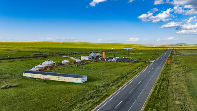 从公路引流到业态承接 99号公路唤醒草原发展脉动