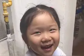 “我还以为人家不要我呢……”还记得豆豆吗？她今天入学啦！图片