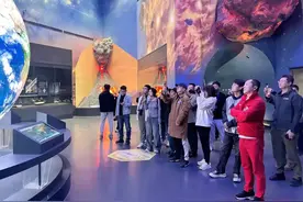 “这么近，那么美，周末到河北——我是家乡代言人”网络名人河北行活动走进保定图片