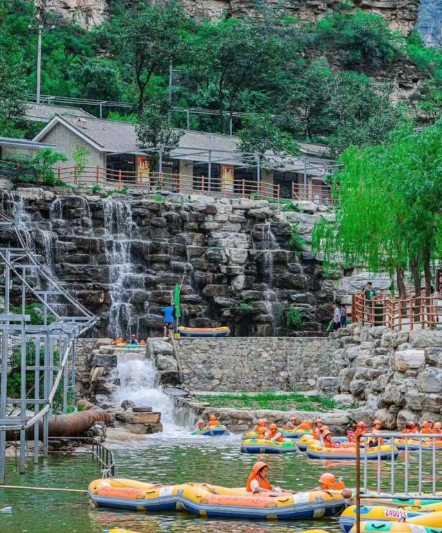 峡谷撒欢+古寺静心，房山这条线路太治愈