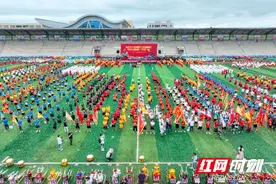 道县举行2024年周敦颐理学文化推介活动暨国家非遗道州龙船赛“百龙出征”仪式图片