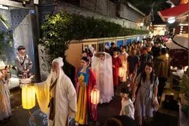 热词生动记录中国人生活图片