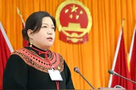 极目政情丨“80后”女县长何建梅，升任县委书记图片
