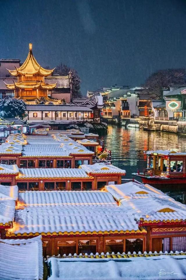 听，秦淮雪落下的声音