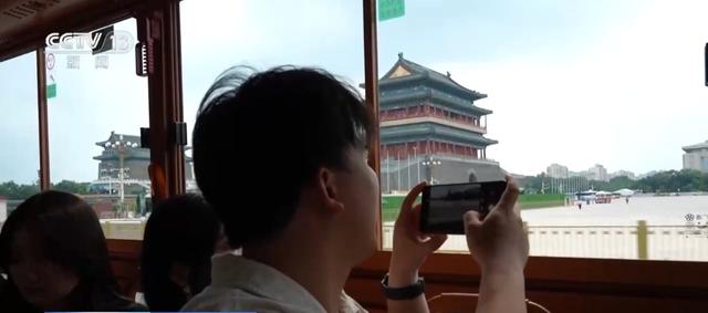 “公交+文旅”沉浸式打卡城市风景 这种出行新风尚你get到了吗？