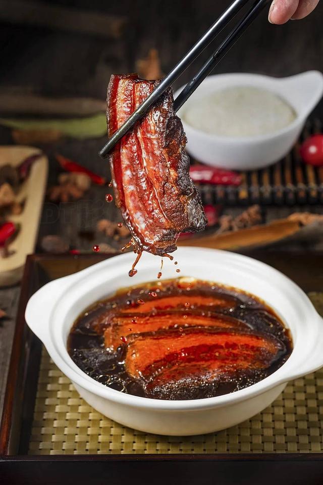游走泉城：济南的文化与美食探秘