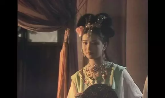 浙江籍演员何晴因病离世，她曾留下了诸多经典角色