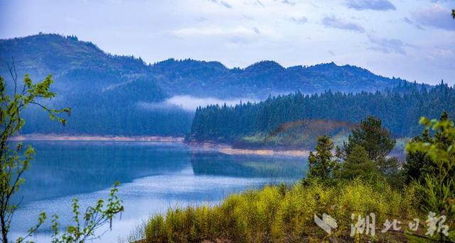 组图|圣水天池佛宝山