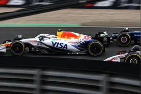 （体育）赛车——F1中国大奖赛：正赛赛况(2)图片