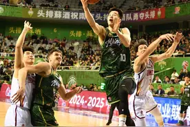 季后赛门票咋这么难拿？同曦客场加时赛不敌四川图片