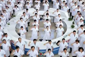 致敬医者 | 刘树东：做一名为人民服务的好医生图片