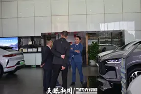 贵州以旧换新政策再优化！旧车换新车不需二手车销售统一反向发票图片