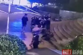 女子粗心丢失“小电驴”，民警找回后意外收到“秋天的奶茶”图片