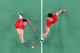 奥运·金鸿一瞥｜“全满贯”拼图成了，郑思维、黄雅琼夺奥运会羽毛球混双冠军图片