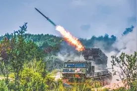 陆军某旅开展实弹射击考核图片
