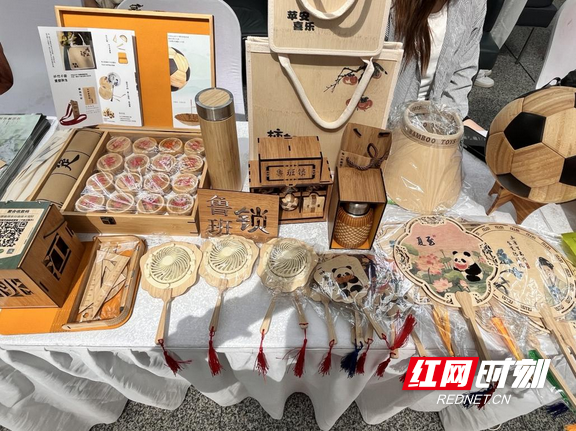 桃江竹韵惊艳黄花机场