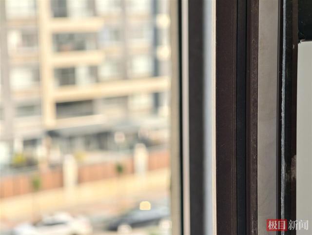 婚礼当天坠亡的28岁女教师已安葬，“遗言	”背后多个传言不实	，村干部：两家人极度悲伤