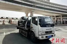 兰州首单二手车通关出口阿塞拜疆实现“零的突破”图片