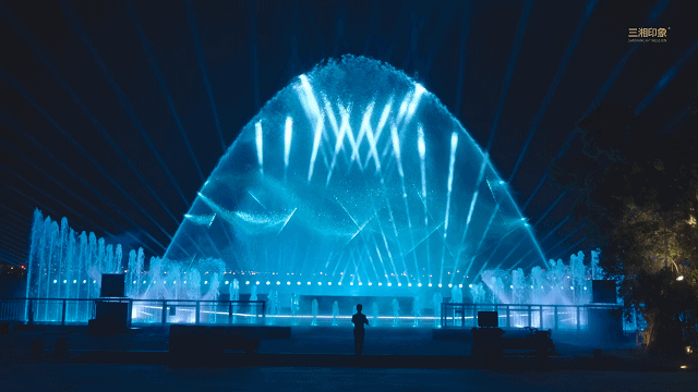 一起跨年吧，精彩又浪漫！