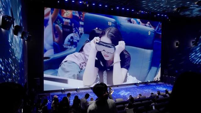 本土科技+影院联手，嘉兴VR影院亮相
