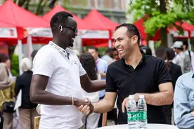 全市首届国际招聘专场举办，近300在京外籍留学生初步达成就业意向图片