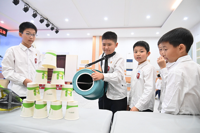首个全国科普月 感受科学魅力