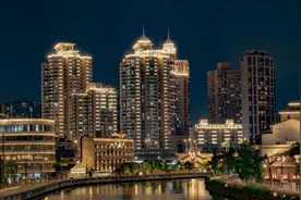 中秋佳节璀璨夜景重启，TA们点亮安全之灯图片