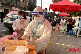 护梦芳华｜重症室里的光与暖图片