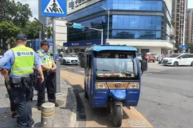 横岗街道开展交通秩序大整治，严查非法营运图片