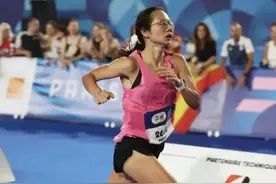 奥运史上首设大众马拉松赛，中国姑娘获女子第一，她还是东南大学校友！图片