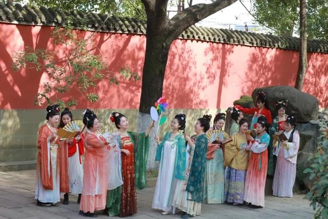 广元女儿节“国风女儿”全城妆造活动来袭，邀您共赴这场国风盛宴，千万别错过！